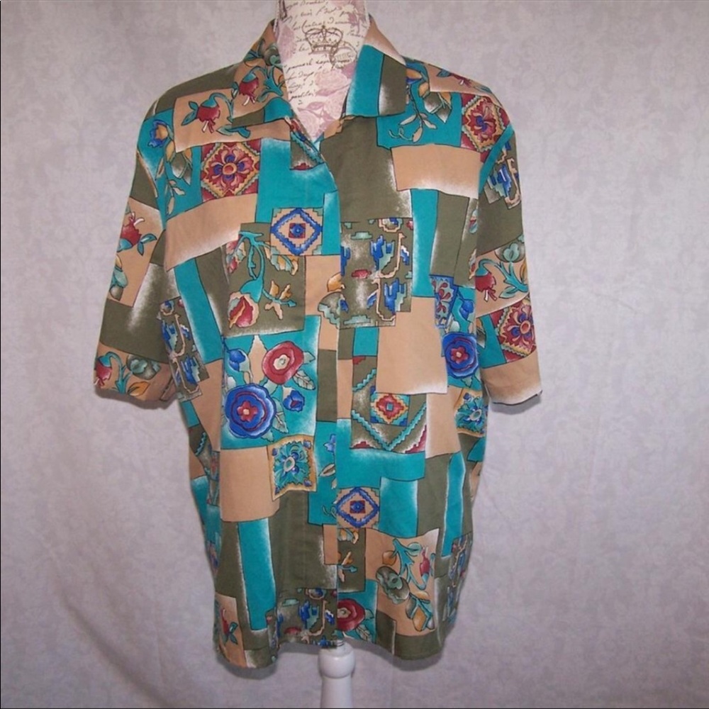 ⬇️SALE🎉E STREET- Sz 18, Short Sleeve Blouse